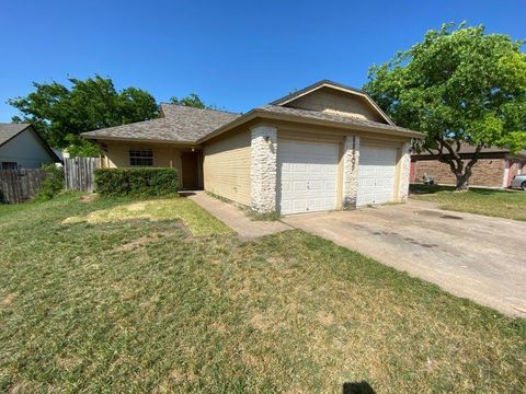 Photo of 11902 Sunhillow BND, Austin, TX 78758 (MLS # 8469208)