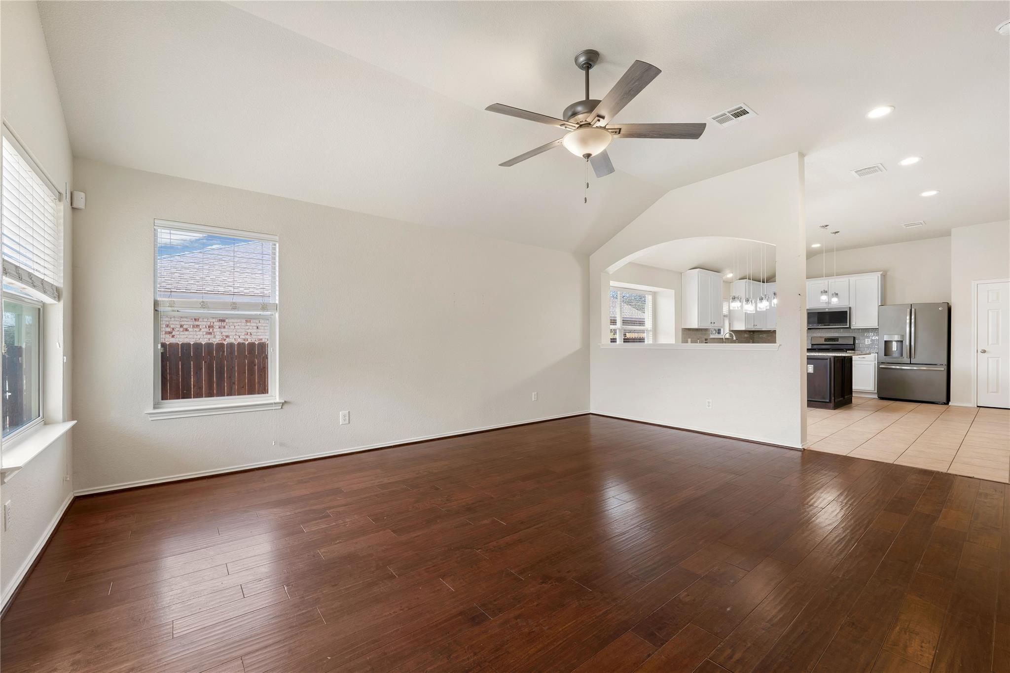 3005 Hawks Swoop TRL