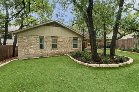Tiny photo for 4724 Palisade DR, Austin, TX 78731 (MLS # 4721824)