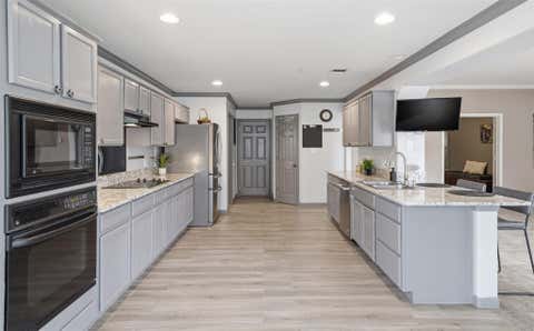 Tiny photo for 21142 Northland DR, Lago Vista, TX 78645 (MLS # 6734581)