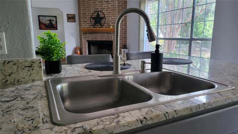Tiny photo for 21142 Northland DR, Lago Vista, TX 78645 (MLS # 6734581)