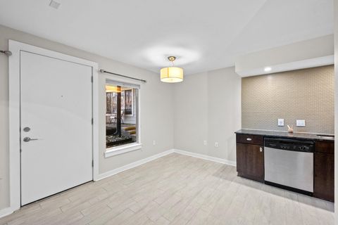 Tiny photo for 2200 Dickson DR #113, Austin, TX 78704 (MLS # 2615323)