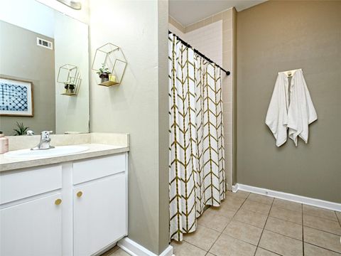 Tiny photo for 1201 Grove BLVD #1604, Austin, TX 78741 (MLS # 5653061)