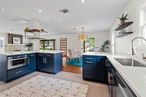 Tiny photo for 4406 Airport BLVD, Austin, TX 78722 (MLS # 8681270)