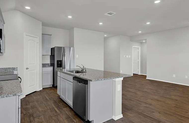 320 Wirecrested DR