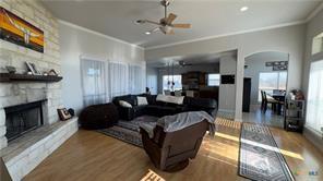 207 Hatter DR