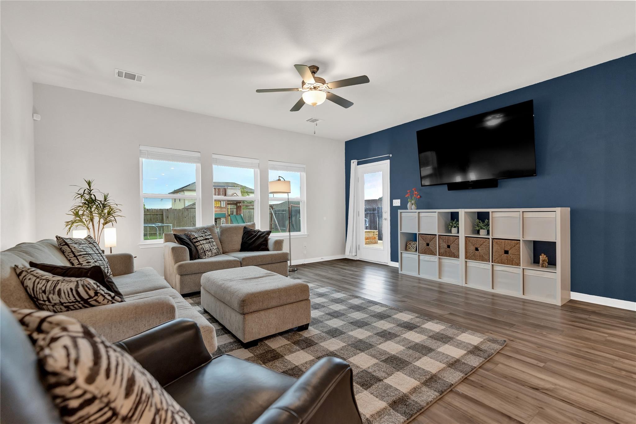 202 Grapefruit RD