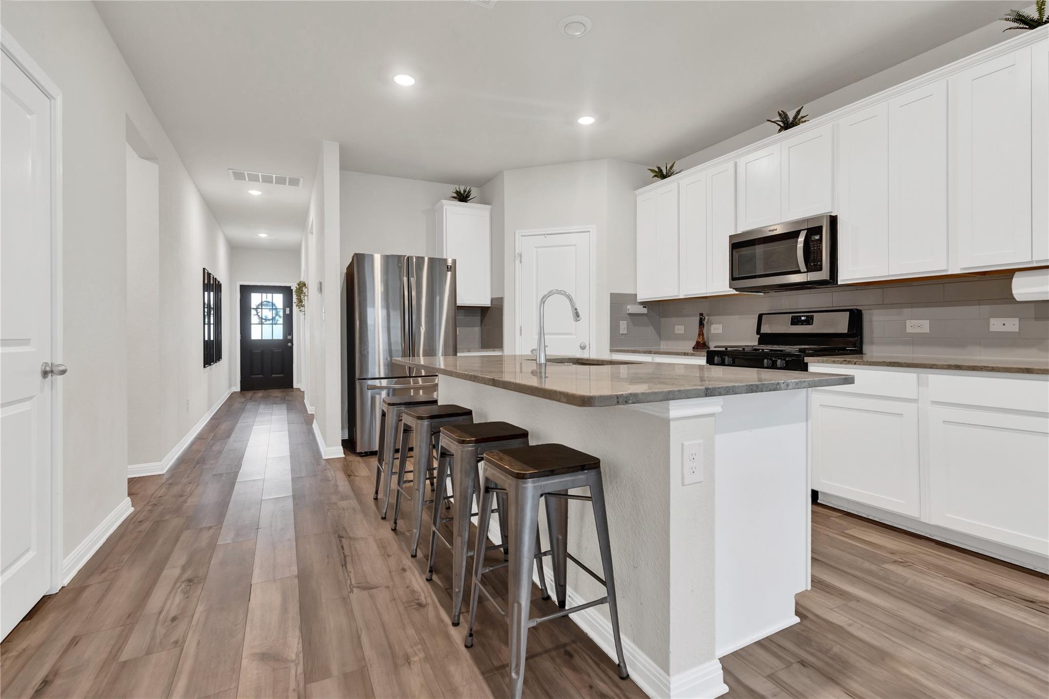 202 Grapefruit RD