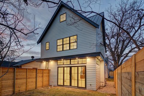 2618 E 4th ST Austin TX 78702