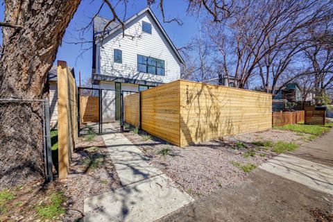 2618 E 4th ST Austin TX 78702