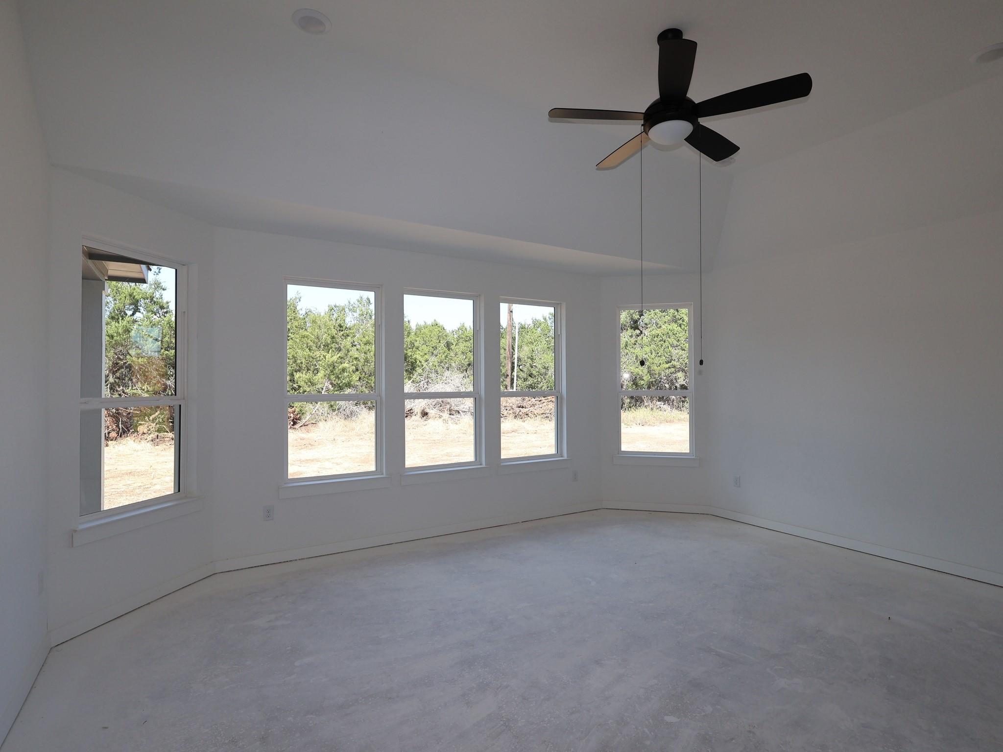 3925 Waxahachie RD