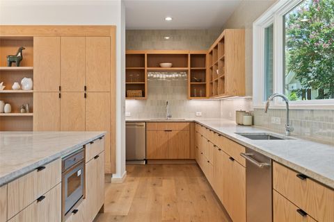 Tiny photo for 1319 Bonham TER, Austin, TX 78704 (MLS # 4989635)