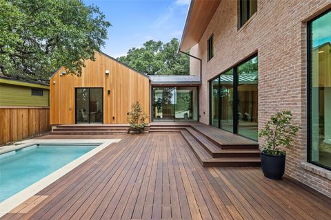 Photo of 1319 Bonham TER, Austin, TX 78704 (MLS # 4989635)