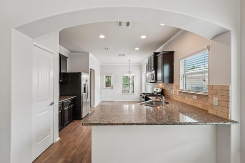 Tiny photo for 10017 Pinnacle Crest LOOP, Austin, TX 78747 (MLS # 4885557)