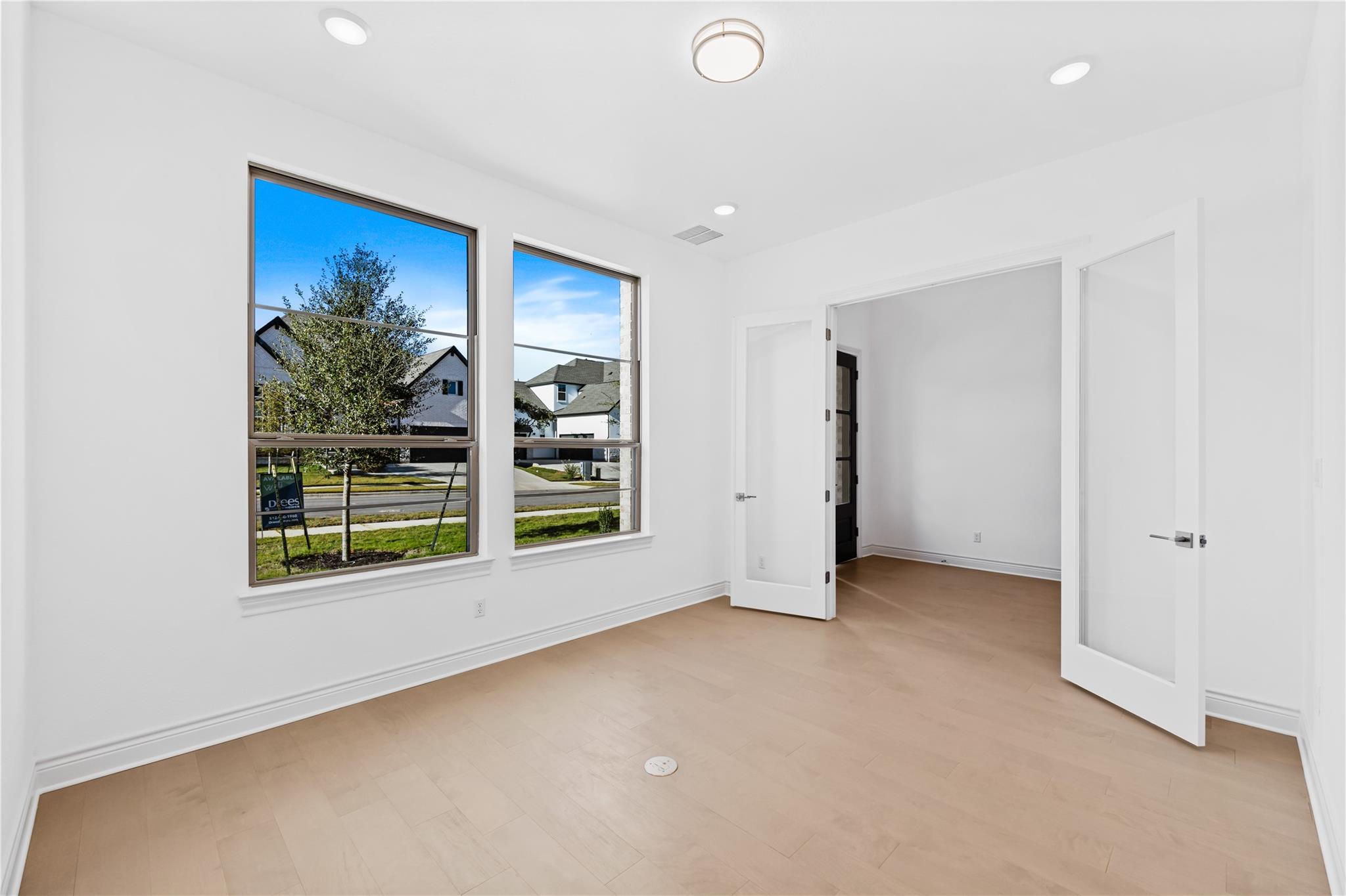 400 Summerhill LN