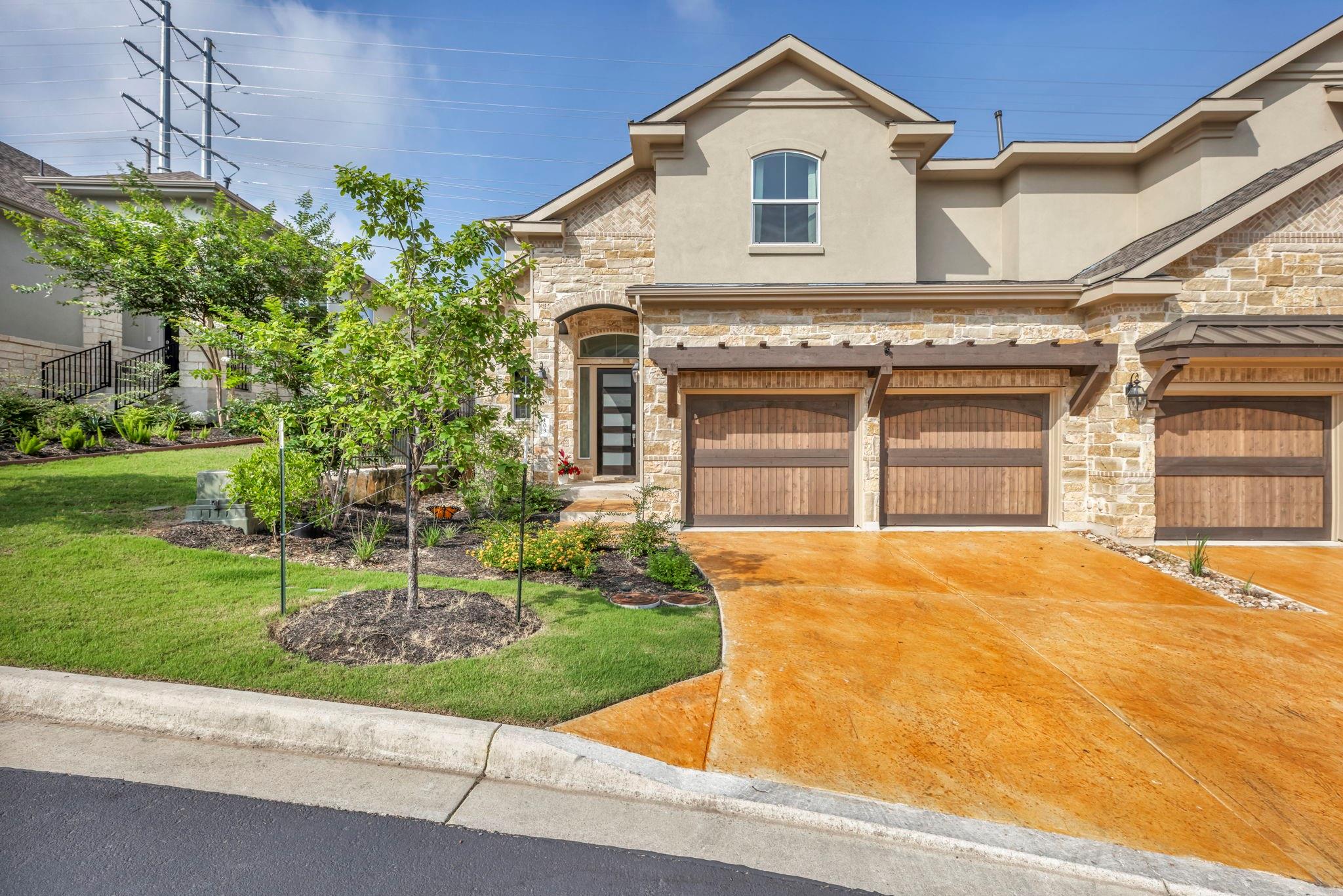 View Austin, TX 78738 condo