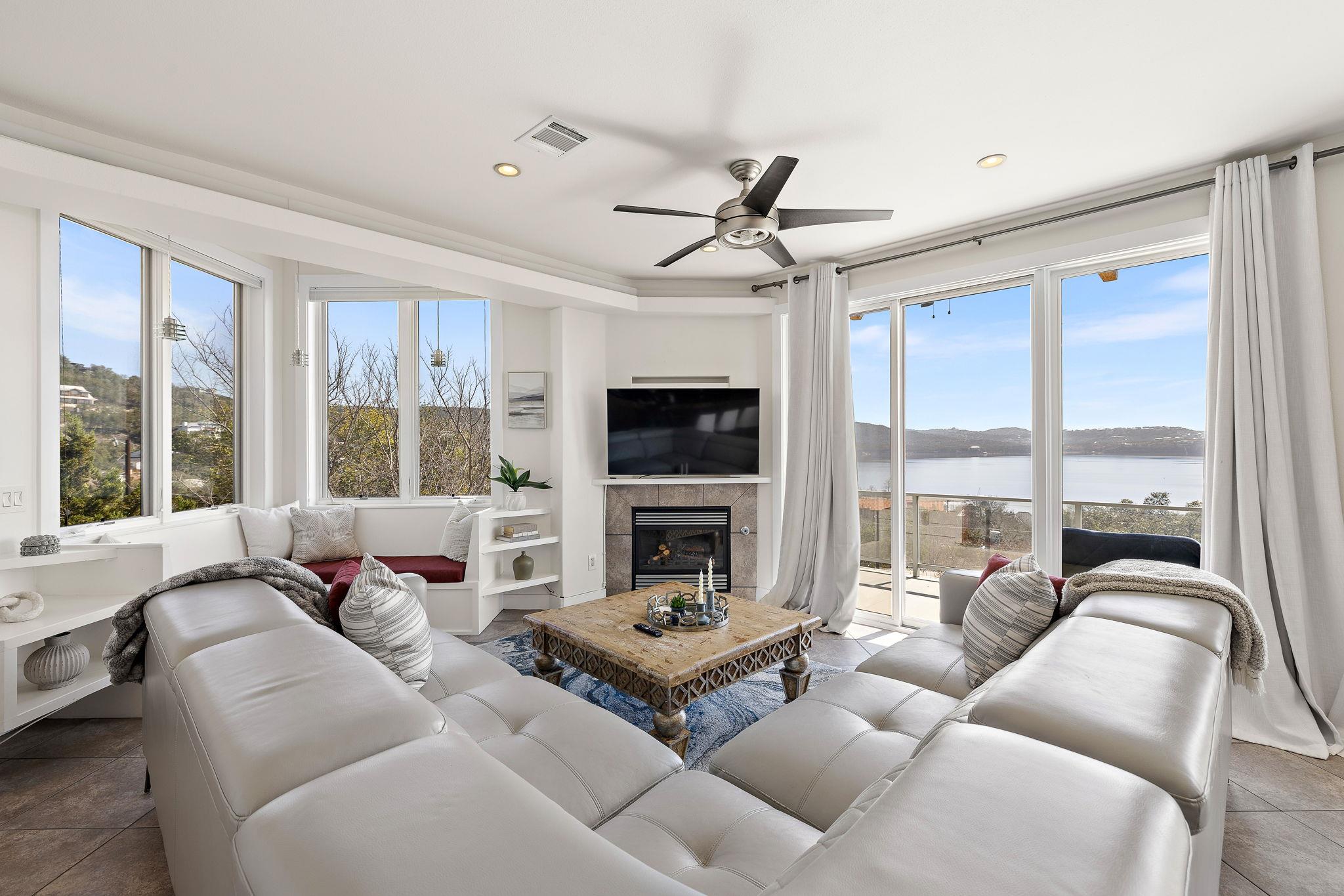 14020 Lake View DR