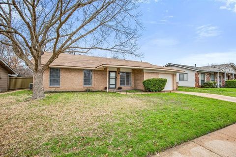 Photo of 405 E Grady DR, Austin, TX 78753 (MLS # 5019881)