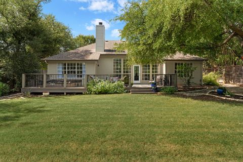 Photo of 15202 Sun Bird LN, Austin, TX 78734 (MLS # 9180496)