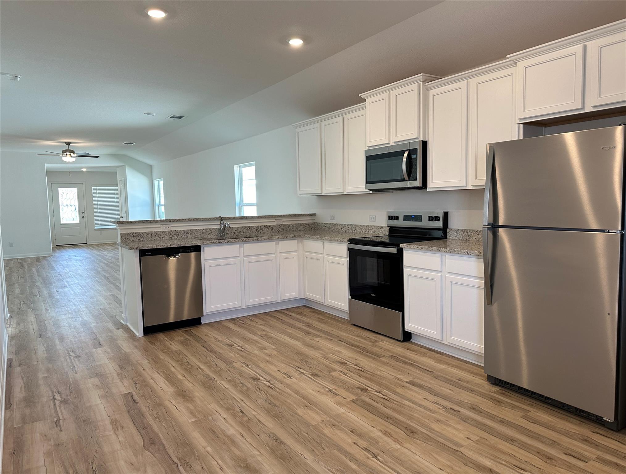 208 Morrison DR