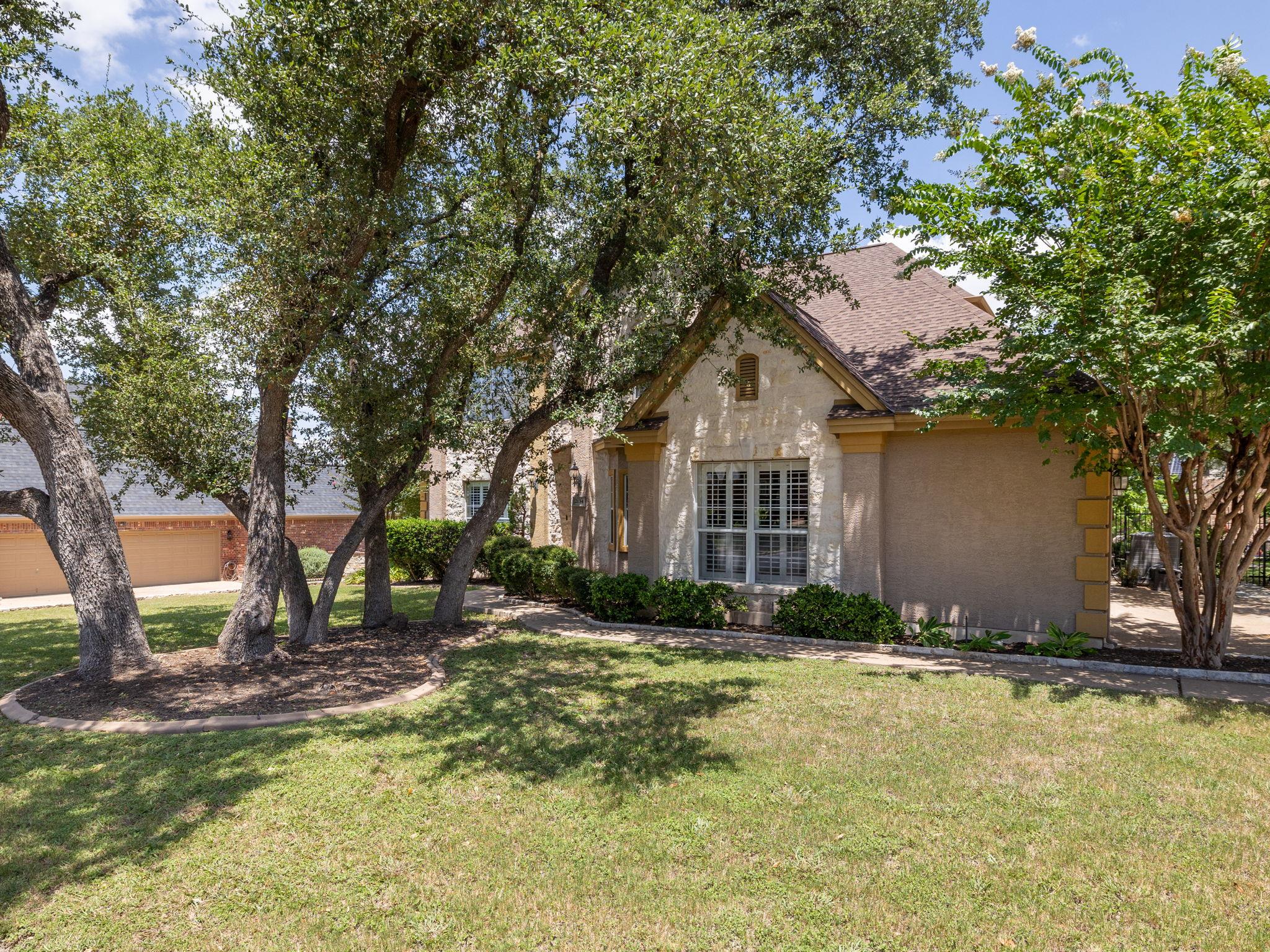 2134 Hilton Head DR
