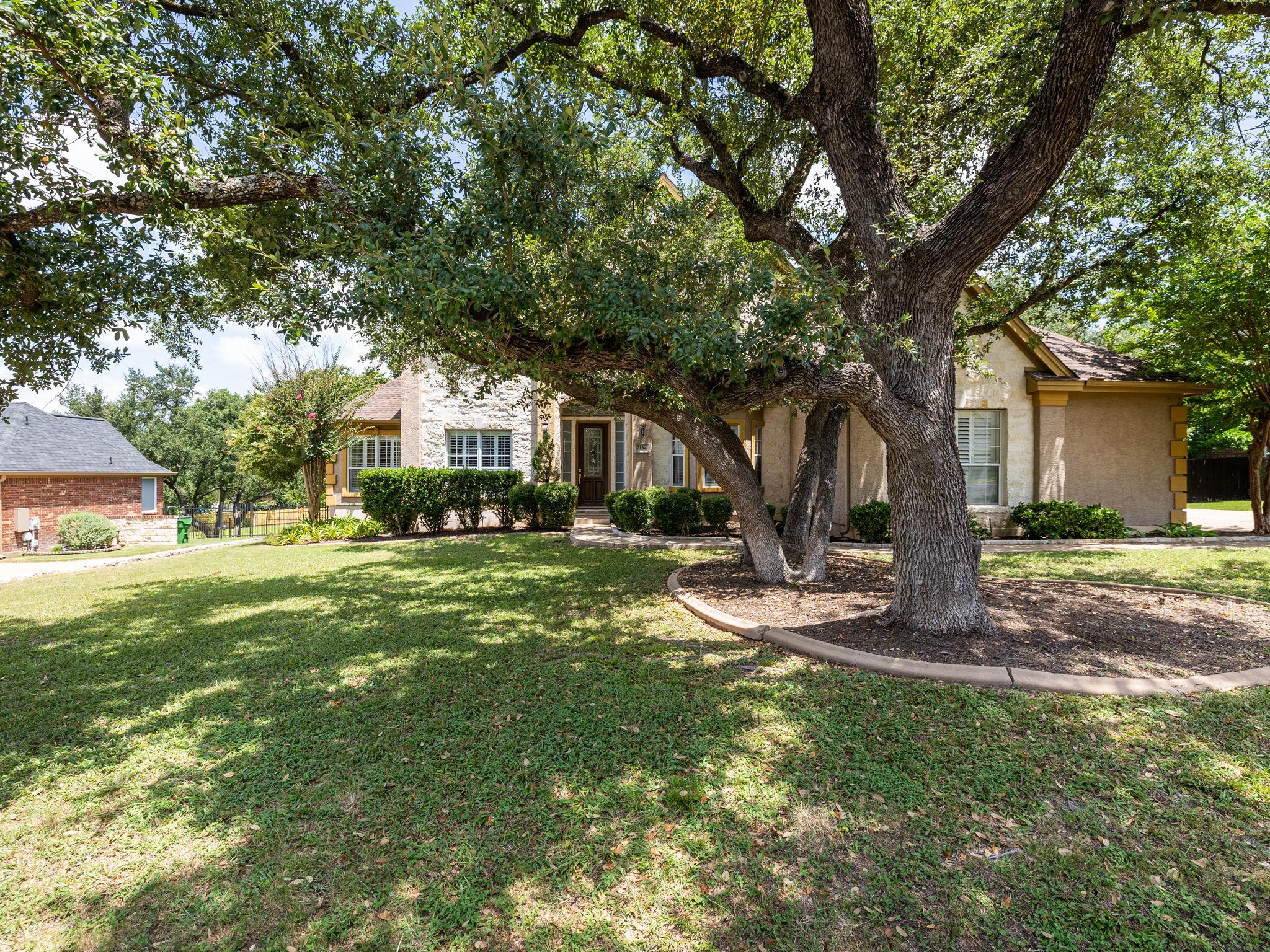 2134 Hilton Head DR
