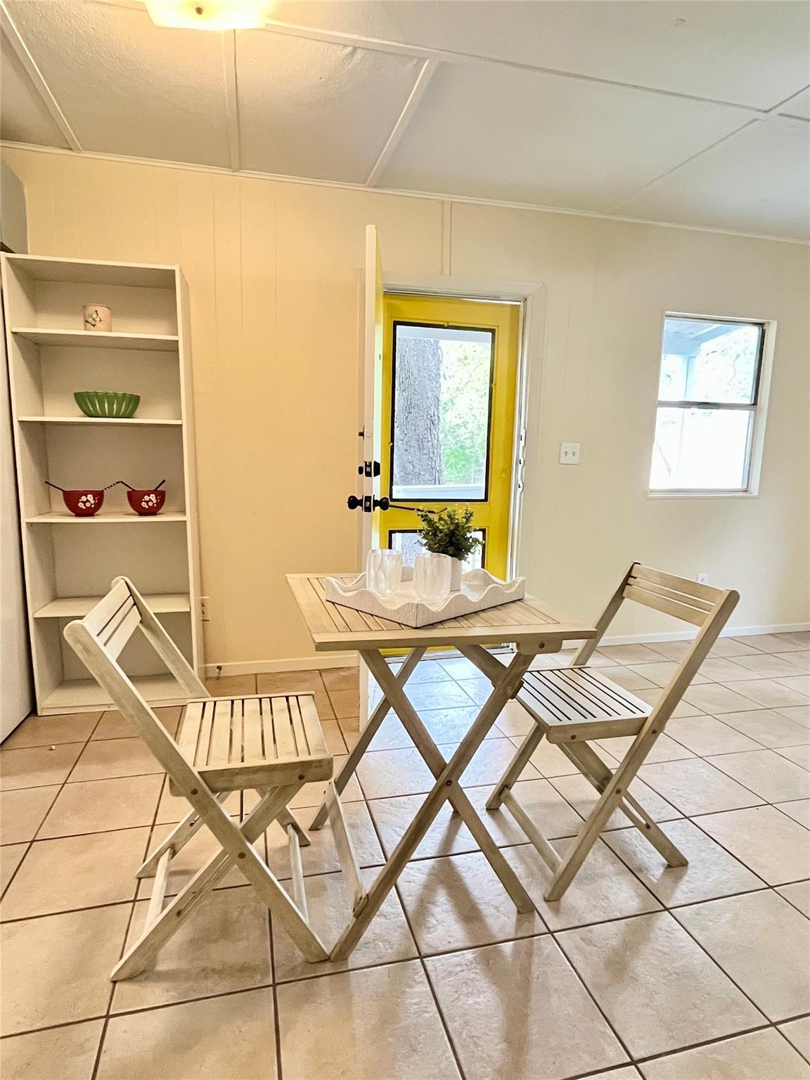 Austin, Texas 78704, United States, 3 Bedrooms Bedrooms, ,2 BathroomsBathrooms,Residential,Active,175379