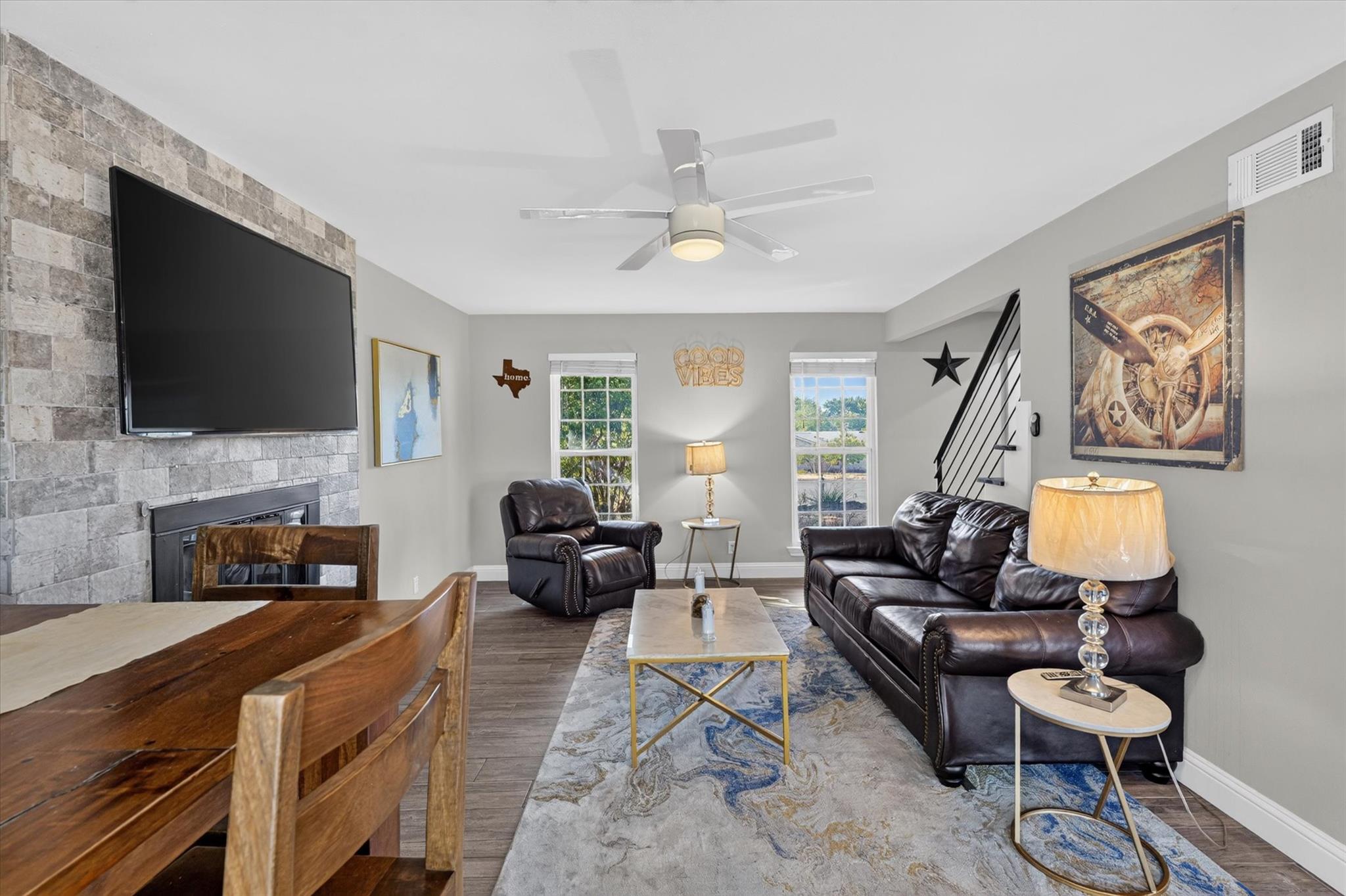 8608 Delaware CT