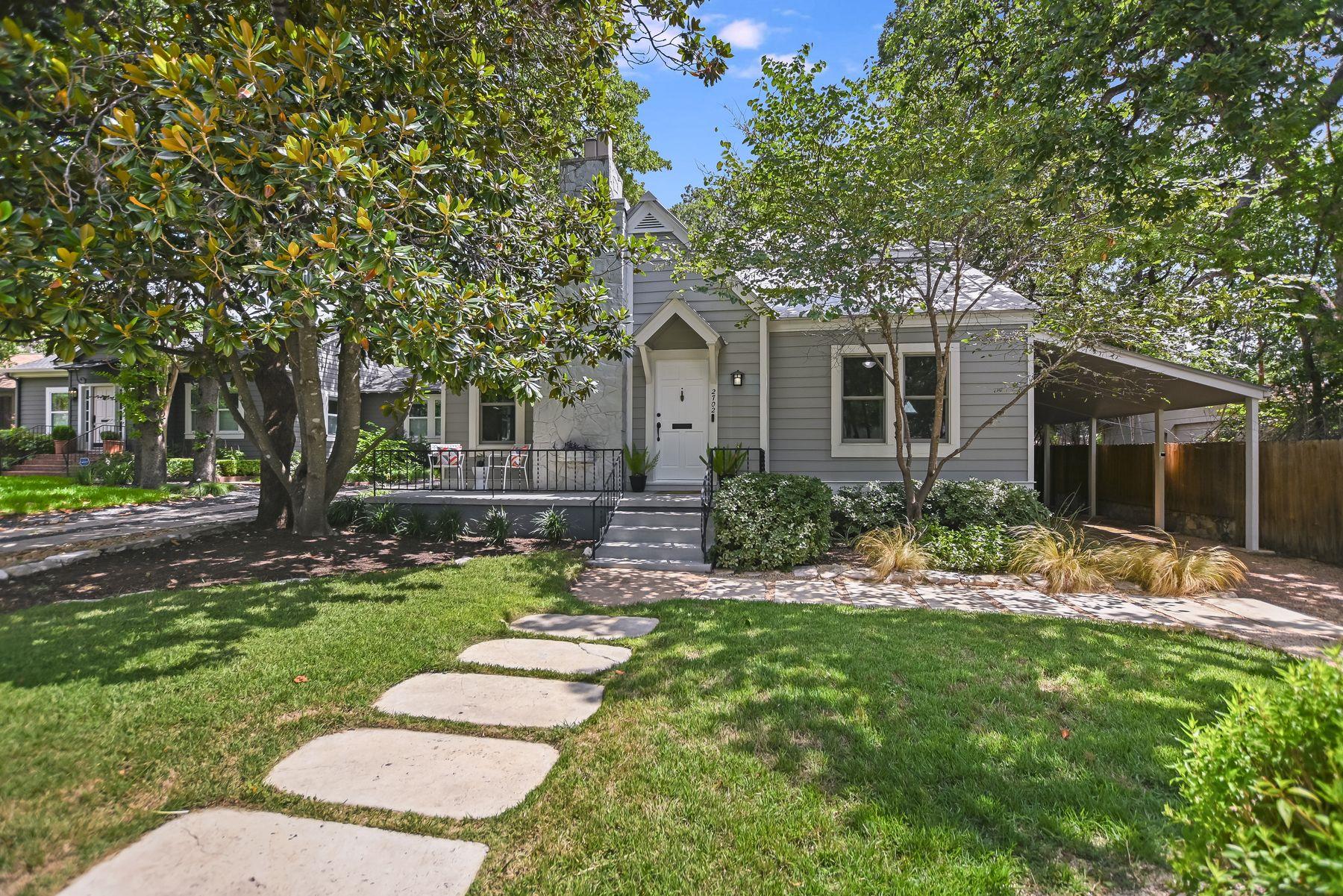 2702 Bonnie RD