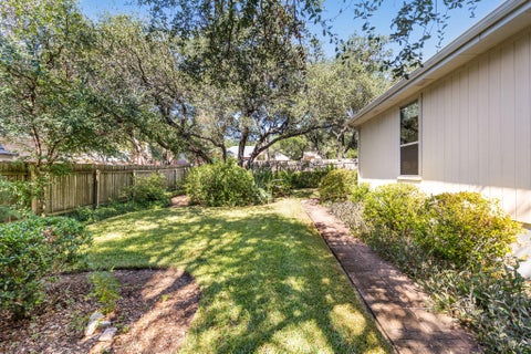 Tiny photo for 6661 Ruxton LN, Austin, TX 78749 (MLS # 2136993)
