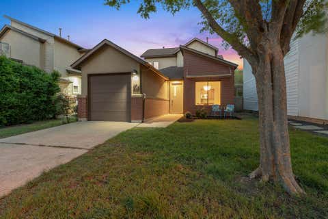 Photo of 2911 Corbin LN, Austin, TX 78704 (MLS # 7367270)