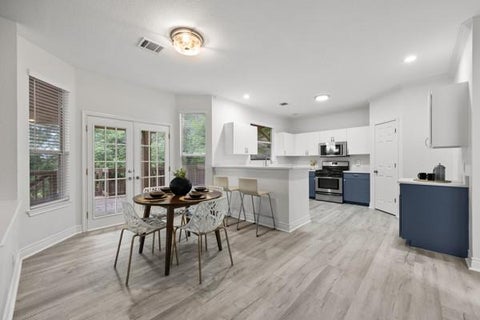 Tiny photo for 3917 Canyon Glen CIR, Austin, TX 78732 (MLS # 1449859)