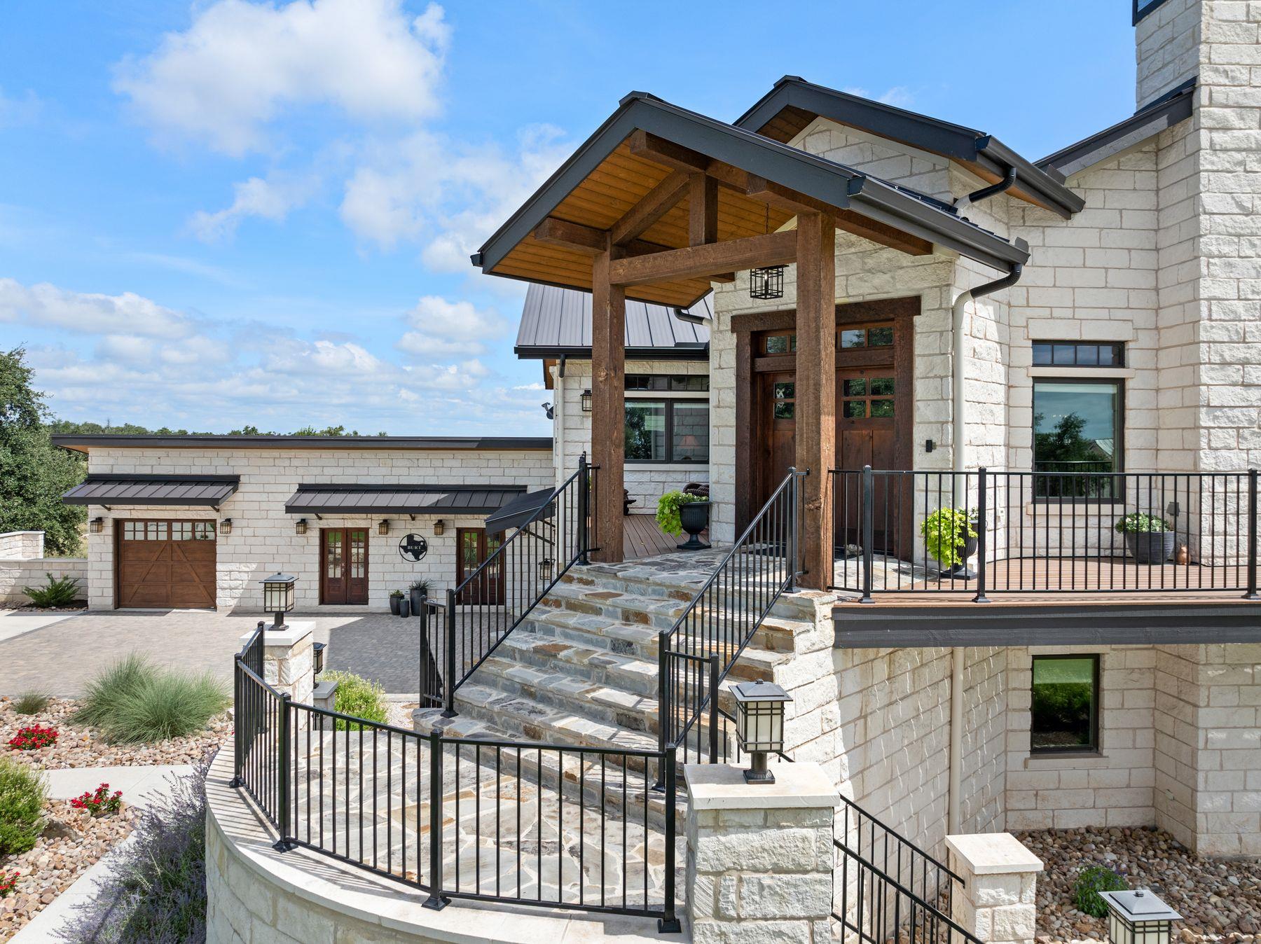 115 Trophy Oak PT