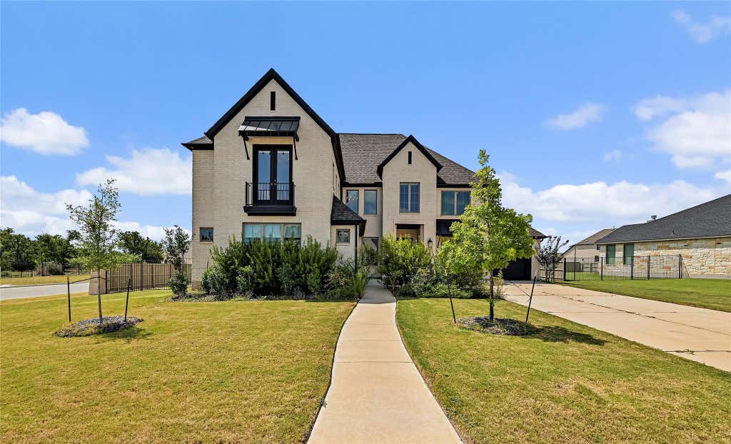 Photo of 501 Sierra Lisa CV, Liberty Hill, TX 78642 (MLS # 7900953)