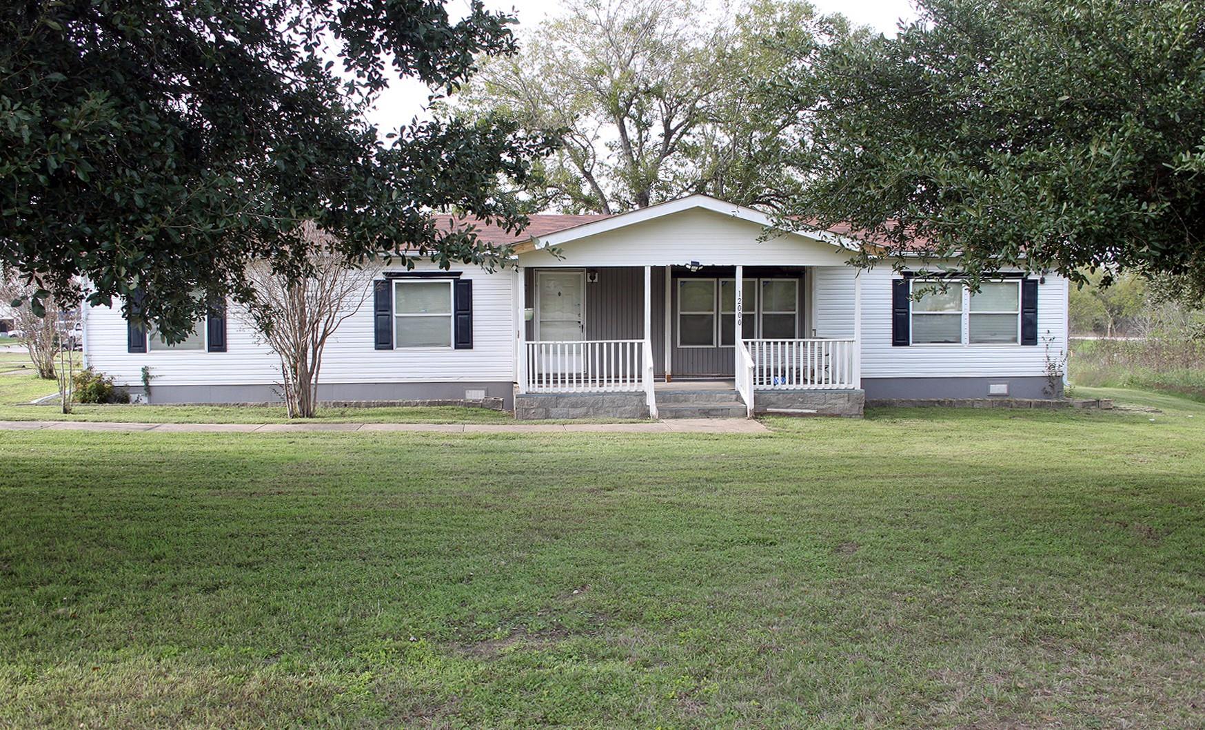 Photo 1 of 19 — 12000 Mustang Mesa DR, Buda, TX 78610
