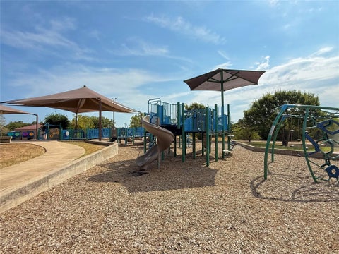 Tiny photo for 7826 Wheel Rim CIR, Austin, TX 78749 (MLS # 1594717)