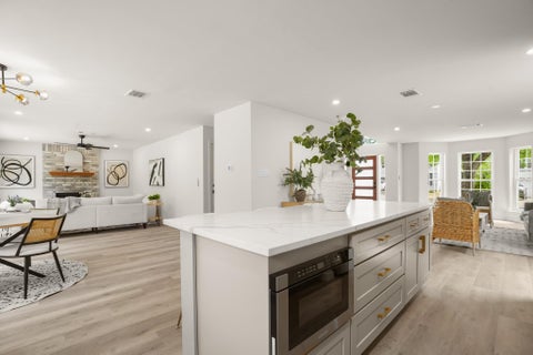 Tiny photo for 7826 Wheel Rim CIR, Austin, TX 78749 (MLS # 1594717)