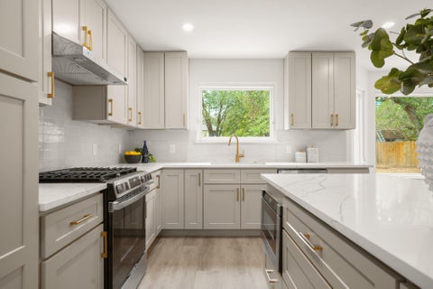 Tiny photo for 7826 Wheel Rim CIR, Austin, TX 78749 (MLS # 1594717)