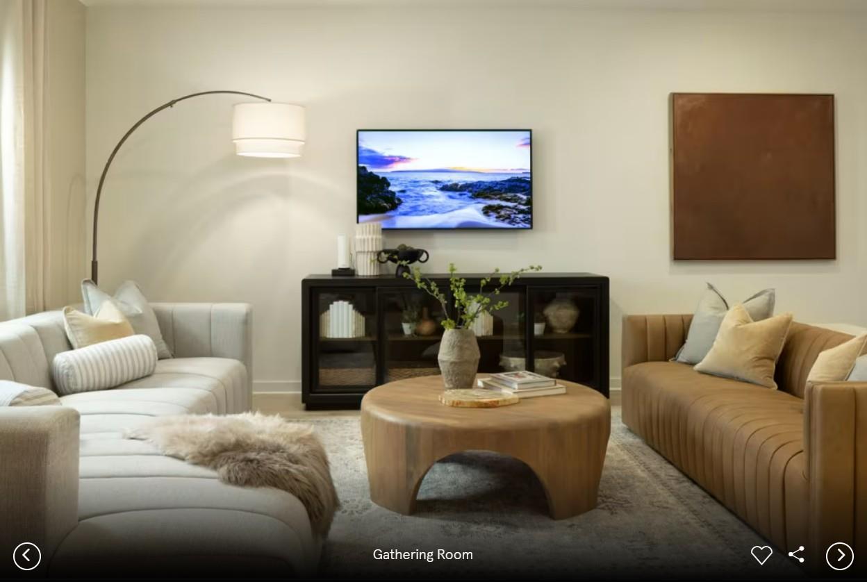 172 Golden Bell Way WAY