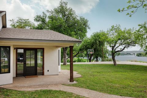 500 Lakeshore DR Marble Falls TX 78654