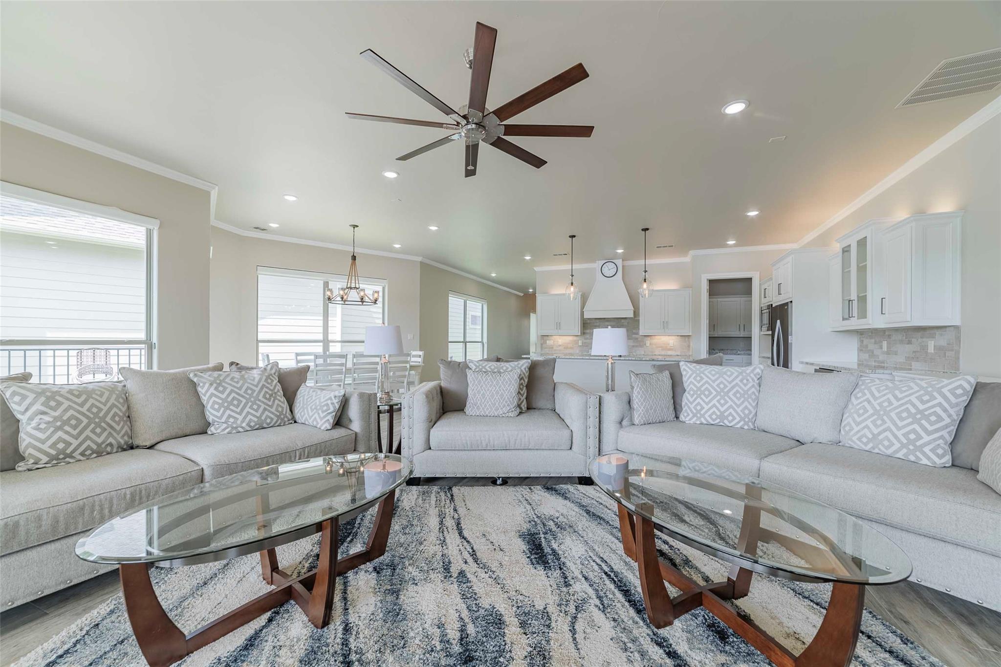 2238 Williams Lakeshore DR
