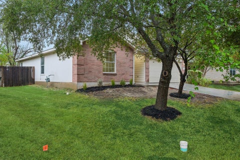 Photo of 720 Goldenrod ST, Kyle, TX 78640 (MLS # 4722323)