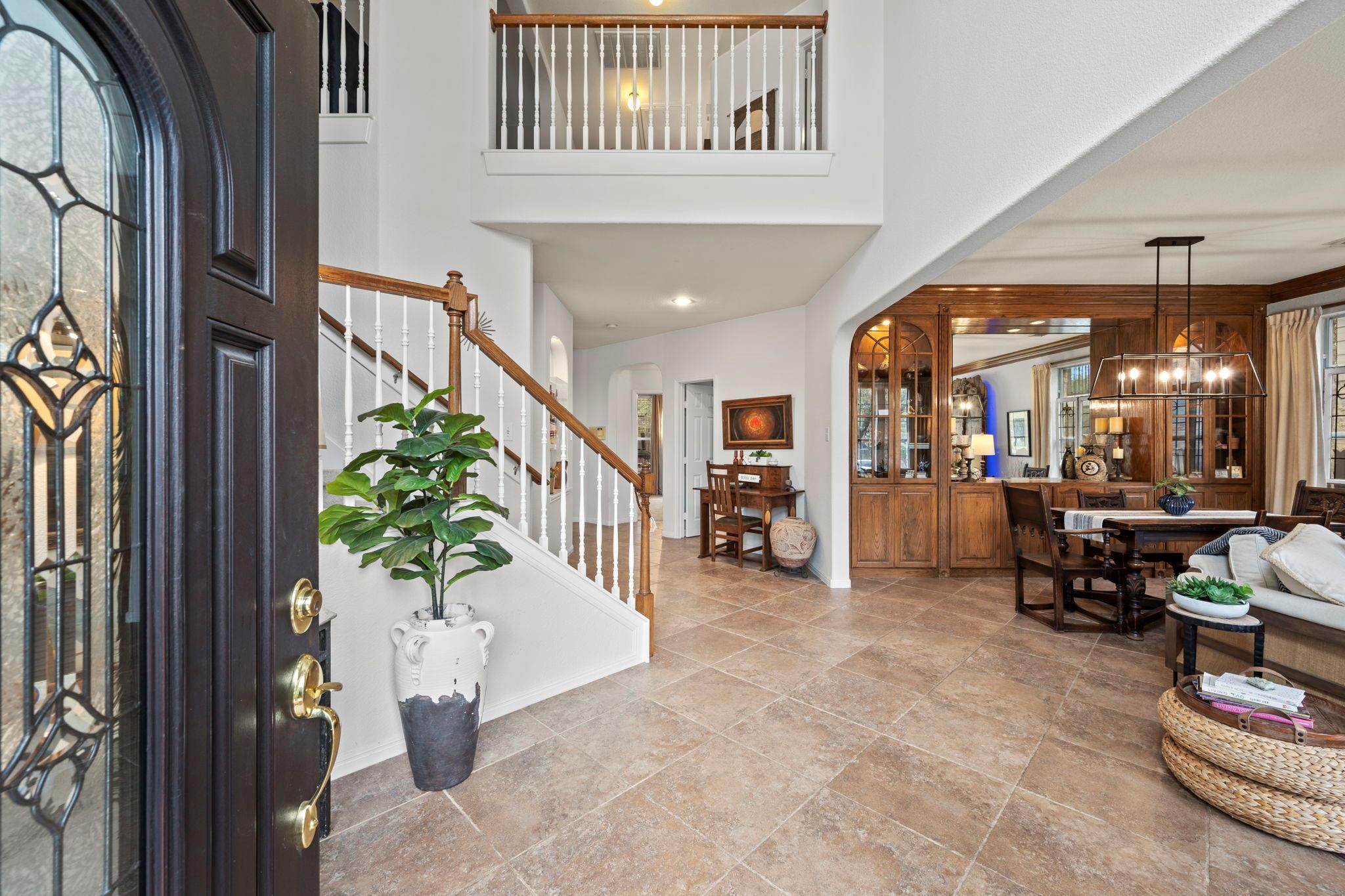 1224 Fall Creek LOOP