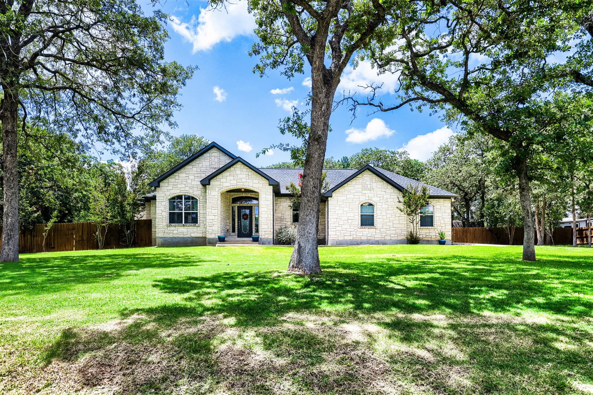 138 Elm Wood DR