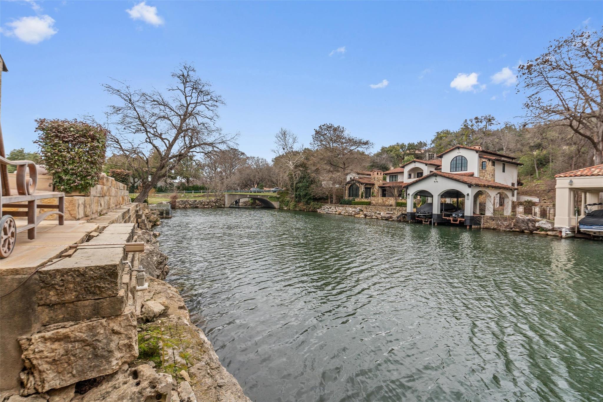 4407 Island CV