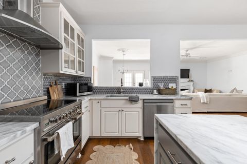Tiny photo for 706 West Ave #C, Austin, TX 78701 (MLS # 3109698)
