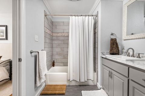 Tiny photo for 706 West Ave #C, Austin, TX 78701 (MLS # 3109698)