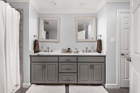 Tiny photo for 706 West Ave #C, Austin, TX 78701 (MLS # 3109698)