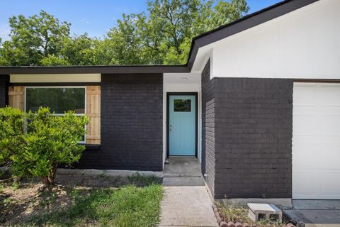 Tiny photo for 6200 Wagon BND, Austin, TX 78744 (MLS # 4243022)