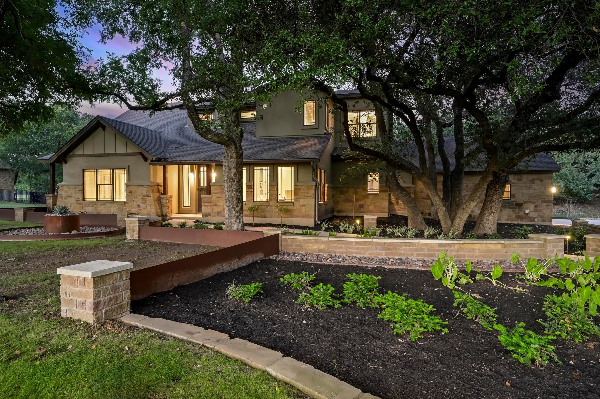 209 Ridge View DR